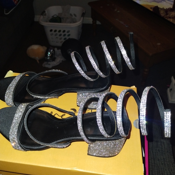 Women's shoes - Picture 5 of 6